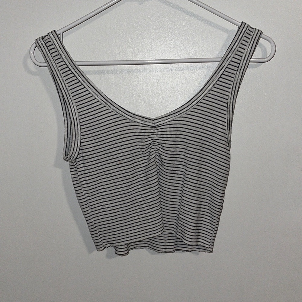 White and black striped cropped tank